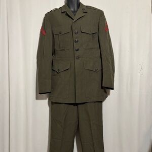 U.S. Marine Corps Green Poly/Wool Uniform